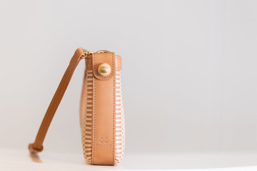 Whale Tail Weaving Leather Clutch_Side View
