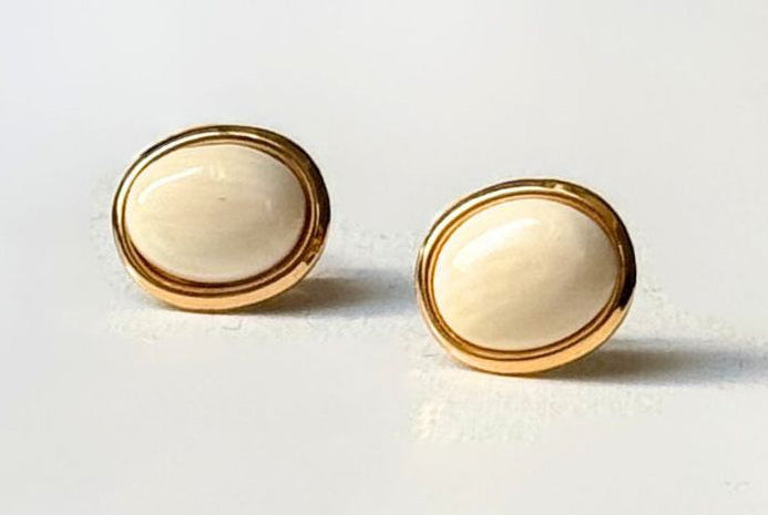 The Beacon Studs (Small / Gold)